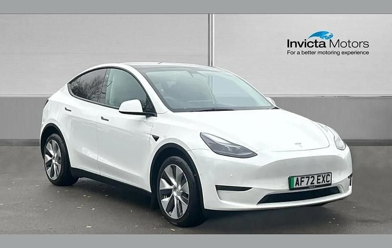 White Used 2022 Tesla Model Y Long Range AWD SUV | £25,000 (Fair price) - Image 1/4