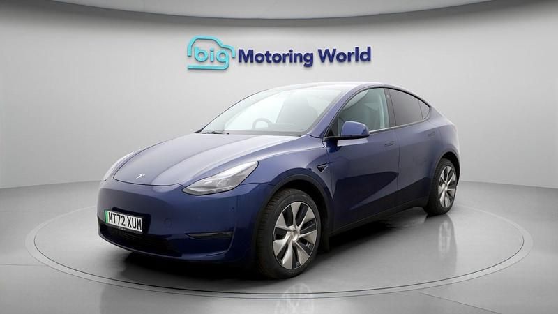 Used Tesla Model Y Long Range AWD 378 kW (514 HP) 2022 Blue SUV