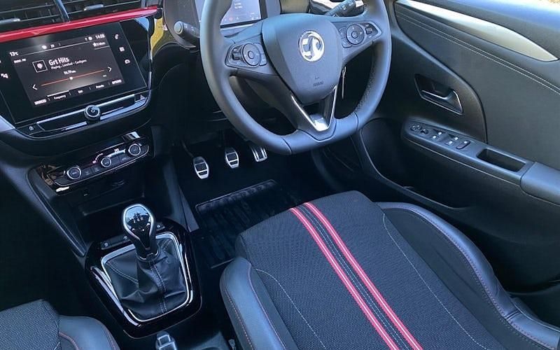 Used Vauxhall Corsa 75 HP (55 kW) 2023 White Hatchback