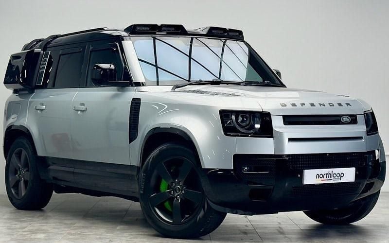 Used 2024 Land Rover Defender HSE Dynamic SUV | £57,850 - Image 1/4