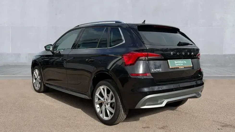 Used Skoda Kamiq SE L Executive 110 HP (80 kW) 2022 Black SUV