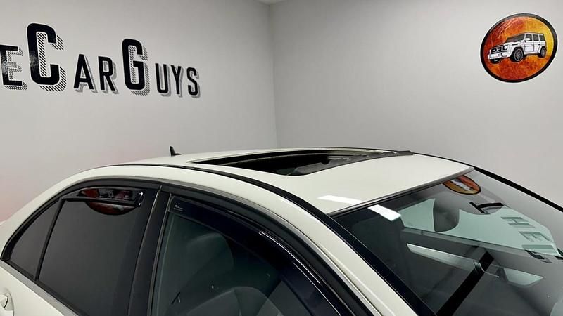 Used Mercedes C250 AMG 2014 White Sedan