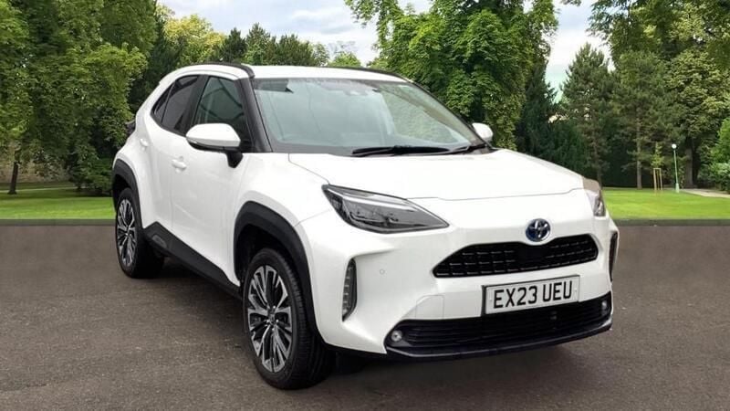 White Used 2023 Toyota Yaris Hybrid | £25,153 - Image 1/4