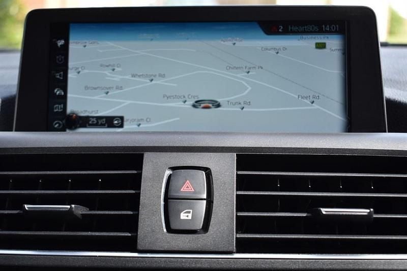 Usado BMW 118 M Sport 2016 Laranja Citadino