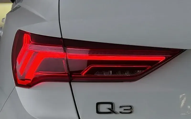 Used Audi Q3 S-Line 190 HP (139 kW) 2020 White SUV