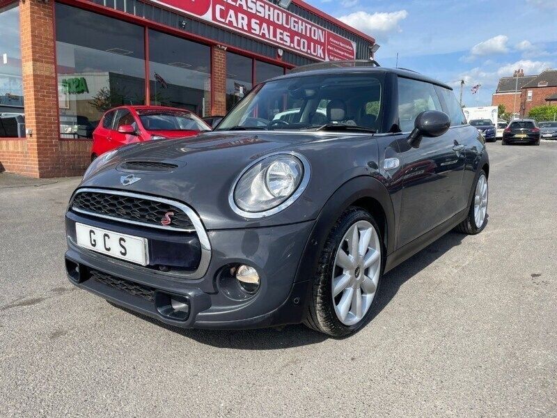 Grey Used 2014 Mini Cooper S Hatch Hatchback | £10,490 (Fair price) - Image 1/2