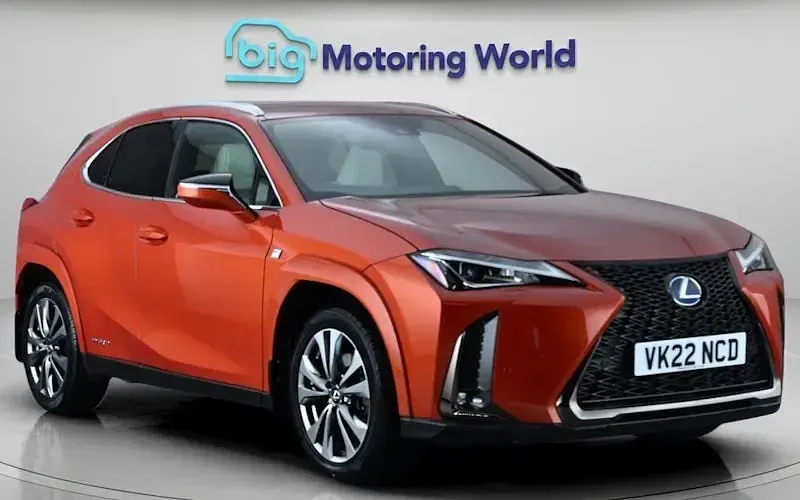 Used Lexus UX Sport Line 184 HP (135 kW) 2022 SUV