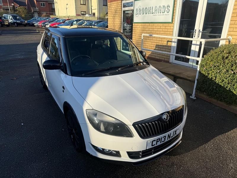 Used Skoda Fabia Monte Carlo 105 HP (77 kW) 2013 White Hatchback