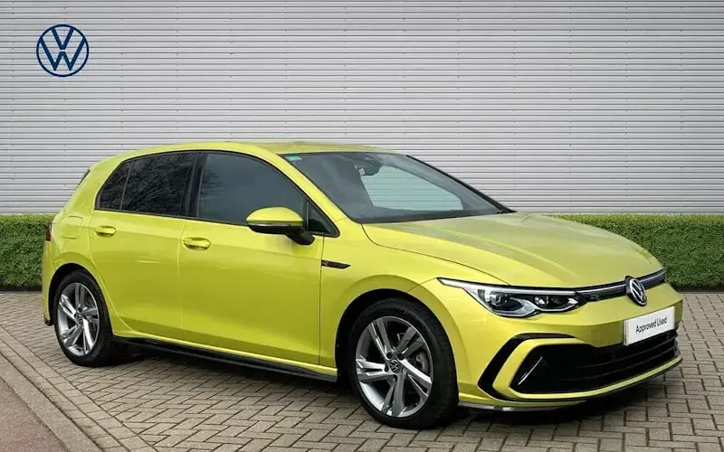 Used VW Golf VIII R-line 150 HP (110 kW) 2023 Hatchback