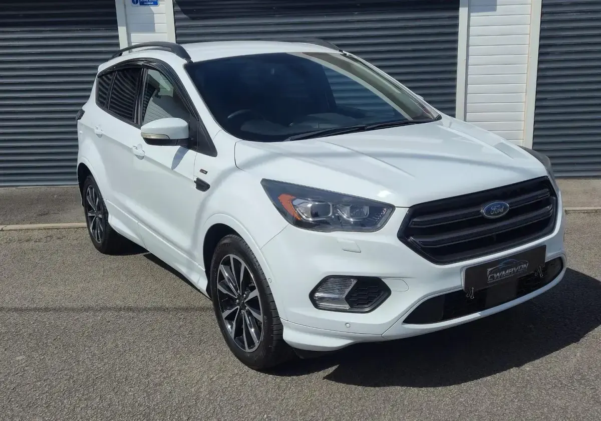 Used Ford Kuga ST-Line 2017 White SUV