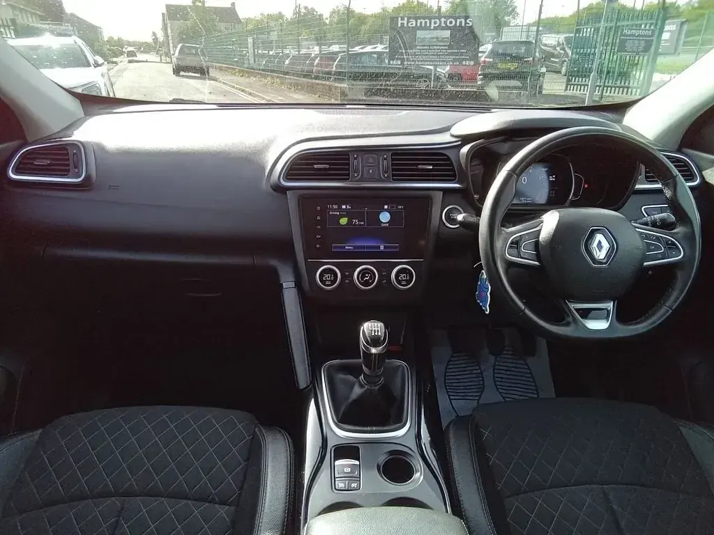 Used Renault Kadjar Iconic 140 HP (102 kW) 2019 Black SUV
