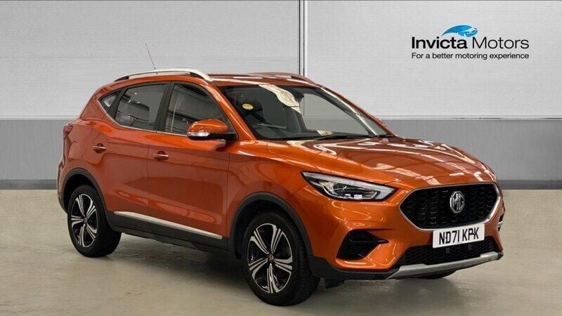 Orange Used 2021 MG ZS Excite Sedan | £11,650 (Fair price) - Image 1/4