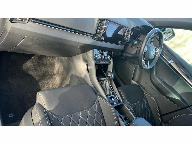 Used Skoda Karoq SportLine 110 HP (80 kW) 2024 Graphite grey metallic SUV