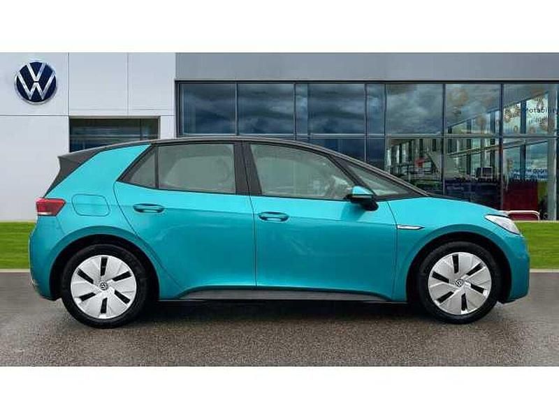 Used VW ID.3 Pro Performance 150 kW (204 HP) 2022 Makena turquoise premium metallic black Hatchback
