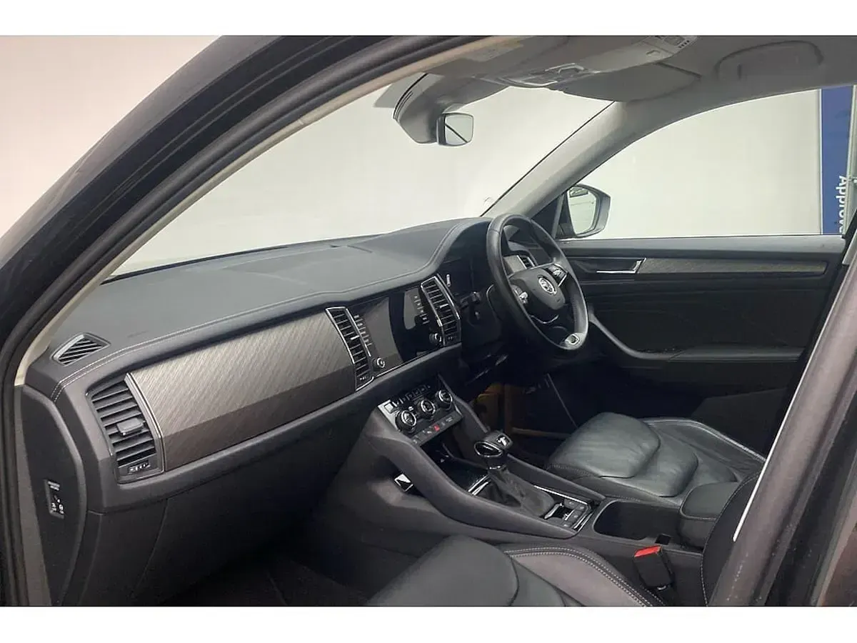 Used Skoda Kodiaq SE L Executive 110 HP (80 kW) 2023 Black magic pearl effect SUV