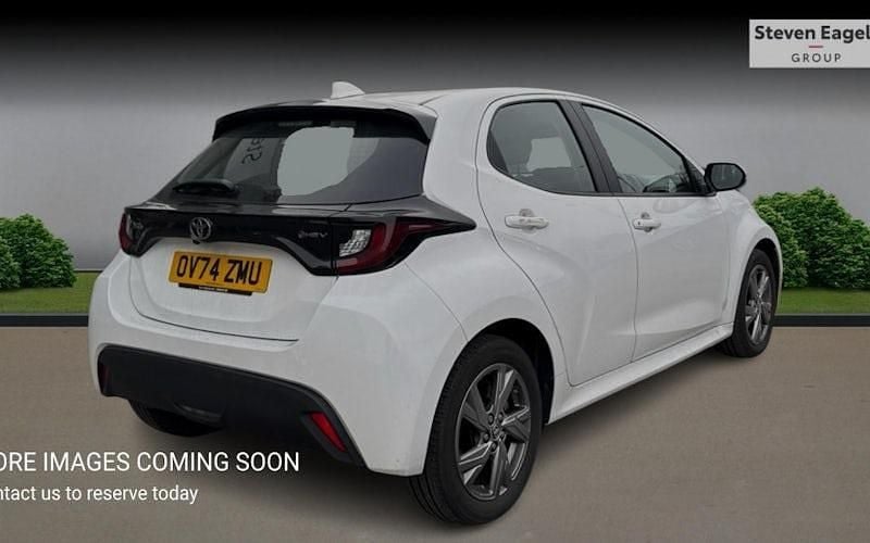 Used Toyota Yaris Hybrid 116 HP (85 kW) 2026 Hatchback