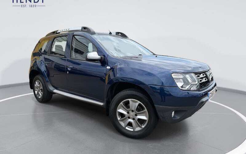 Used 2017 Dacia Duster Lauréate SUV | £7,699 (Good price) - Image 1/4
