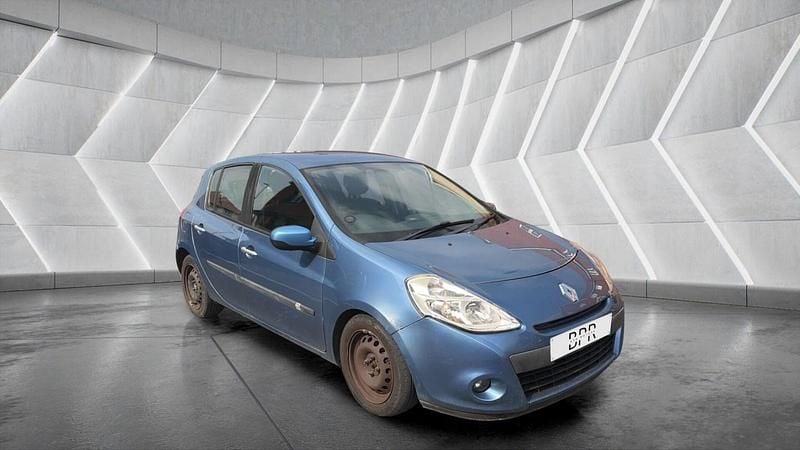 Used Renault Clio II Expression 2009 Blue Hatchback