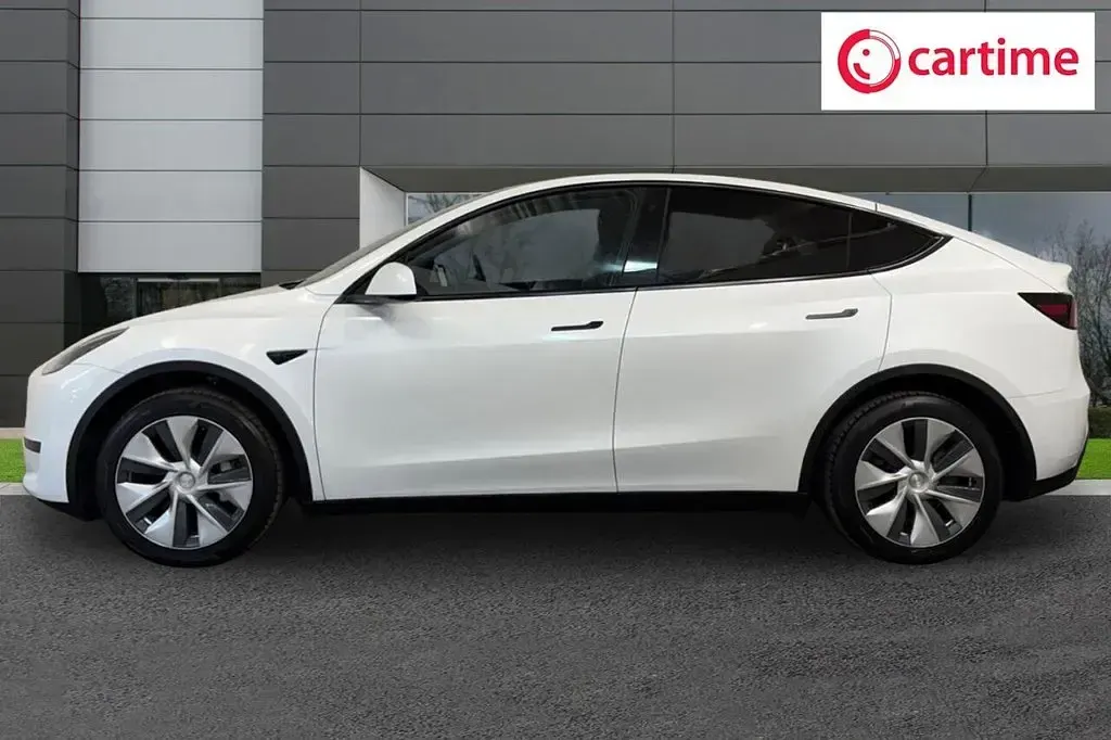 Used Tesla Model Y RWD 254 kW (346 HP) 2023 White SUV