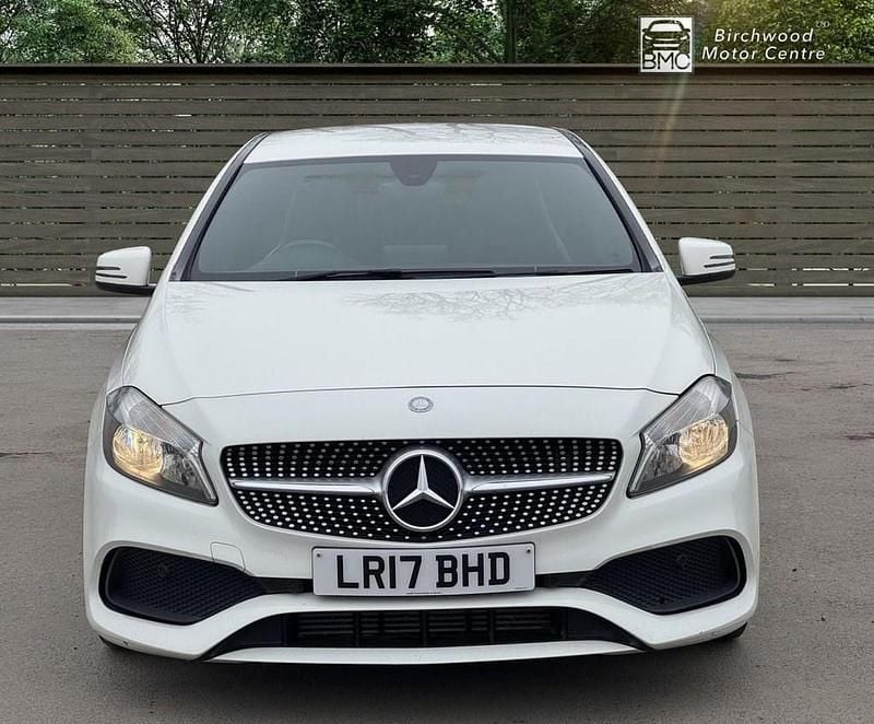 Used Mercedes A180 AMG line 109 HP (80 kW) 2017 White Hatchback