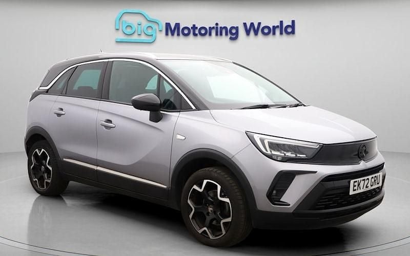 Used 2024 Vauxhall Crossland Ultimate SUV | £12,525 (Super price) - Image 1/4