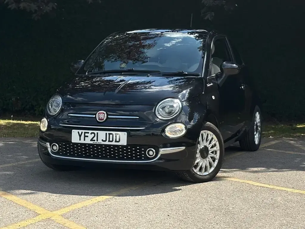 Used Fiat 500 Dolcevita 70 HP (51 kW) 2021 Black Hatchback
