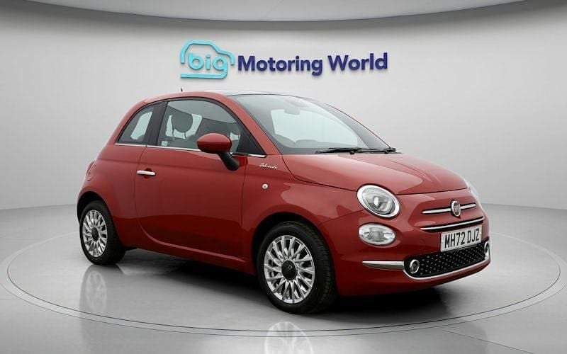 Used Fiat 500 Dolcevita 69 HP (50 kW) 2022 Red Hatchback