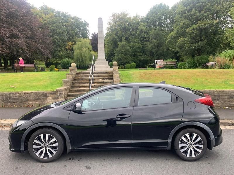 Used Honda Civic SE Plus 2014 Black Hatchback