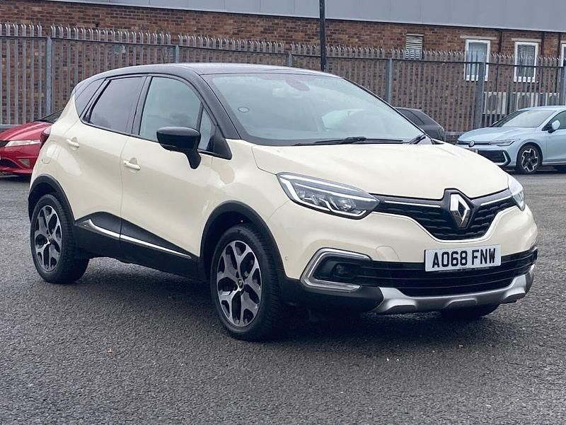 White Used 2018 Renault Captur GT-Line SUV | £8,212 (Fair price) - Image 1/1