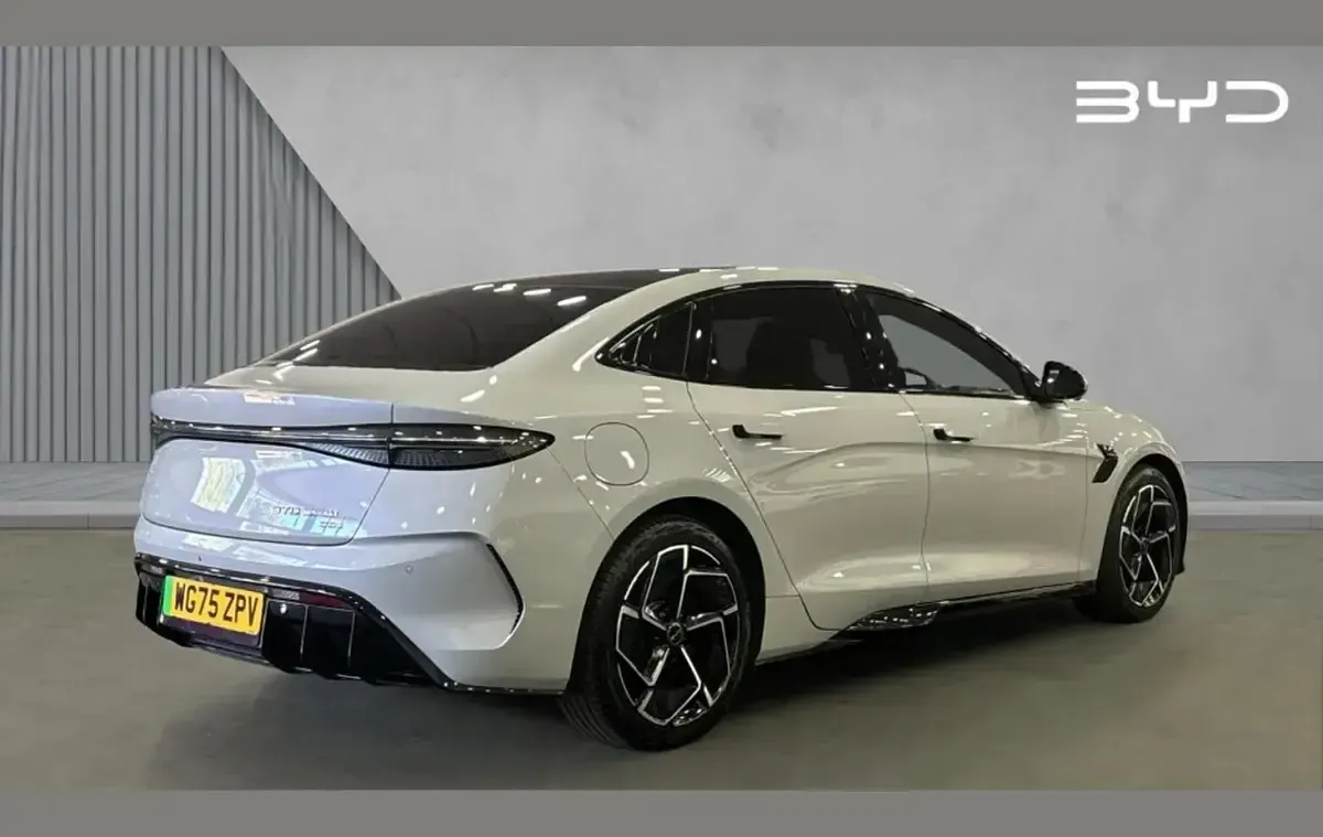 Used BYD Seal 389 kW (530 HP) 2025 Grey Sedan