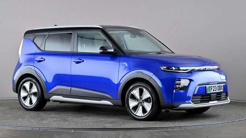 Blue Used 2023 Kia Soul EV SUV | £17,998 (Fair price) - Image 1/3