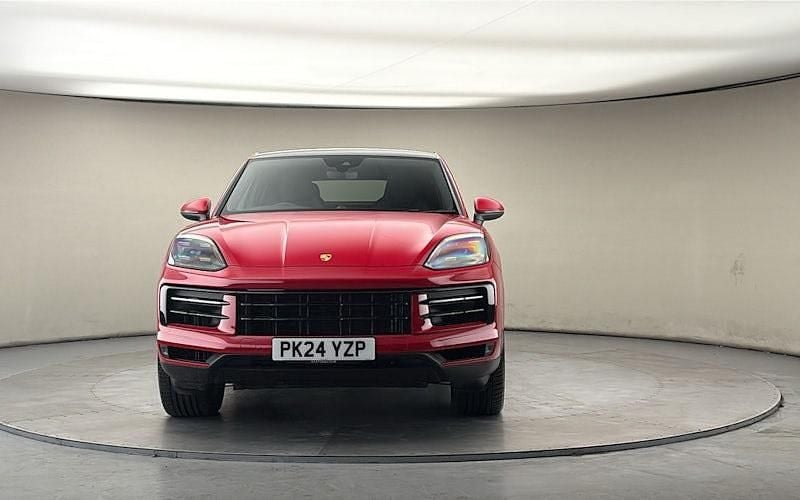 Used Porsche Cayenne 354 HP (260 kW) 2024 SUV