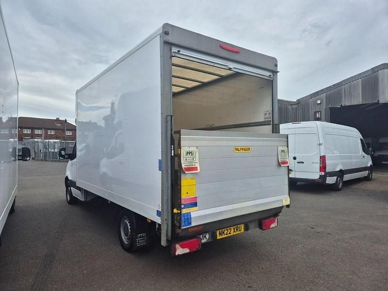 Begagnad Mercedes Sprinter Progressive 2022 Vit Van