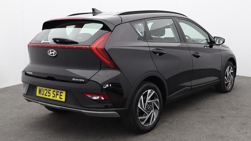 Begagnad Hyundai Bayon Advanced 100 HK (73 kW) 2025 Svart SUV