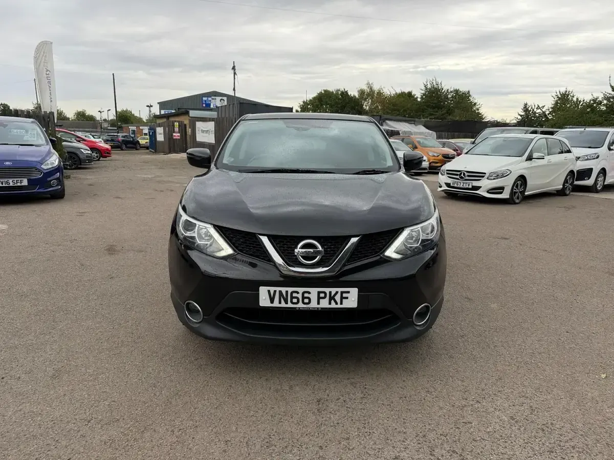 Used Nissan Qashqai Acenta 2016 Black SUV