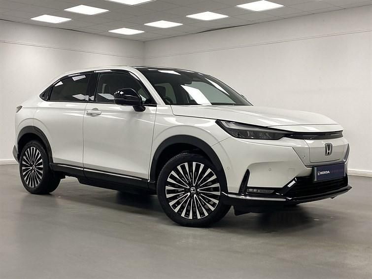 New Honda e Advance 2025 White Hatchback