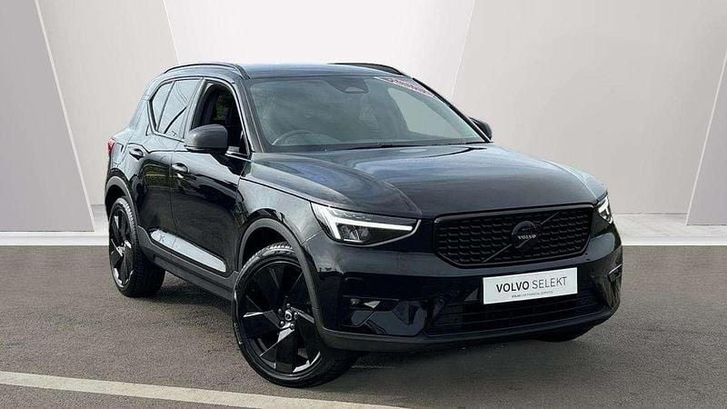 Black Used 2025 Volvo XC40 Plus SUV | £35,450 (A bit pricey) - Image 1/4