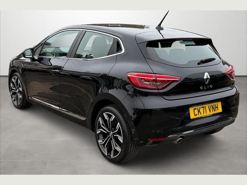 Used Renault Clio V Version S 89 HP (65 kW) 2021 Black