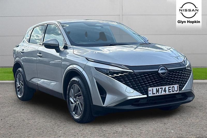 Silver Used 2024 Nissan Qashqai Acenta Premium SUV | £20,764 (Fair price) - Image 1/4