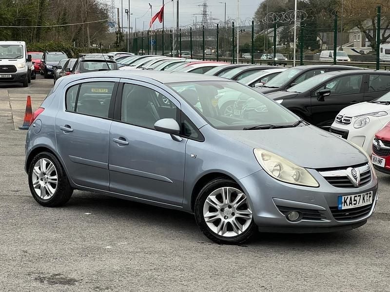 Used Vauxhall Corsa Design Edition 2007 Silver Hatchback