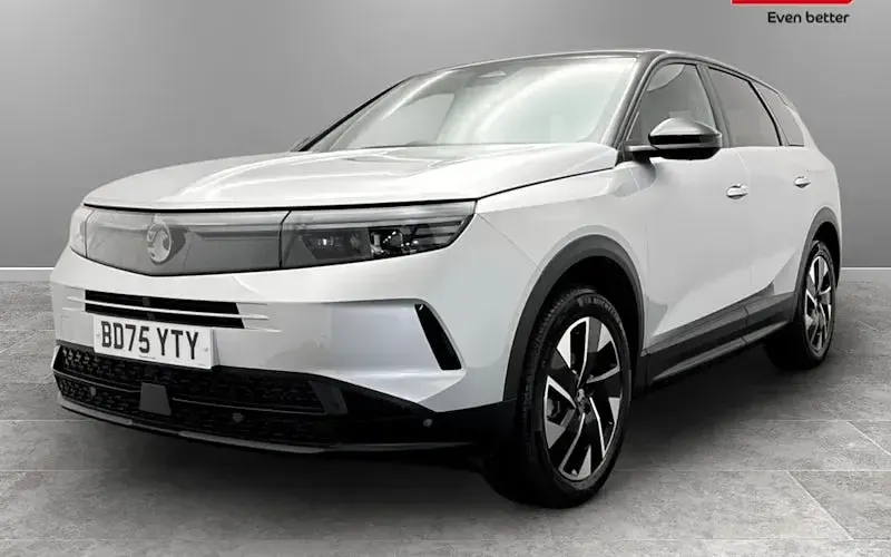 Used Vauxhall Grandland X 145 HP (106 kW) 2025 Grey SUV
