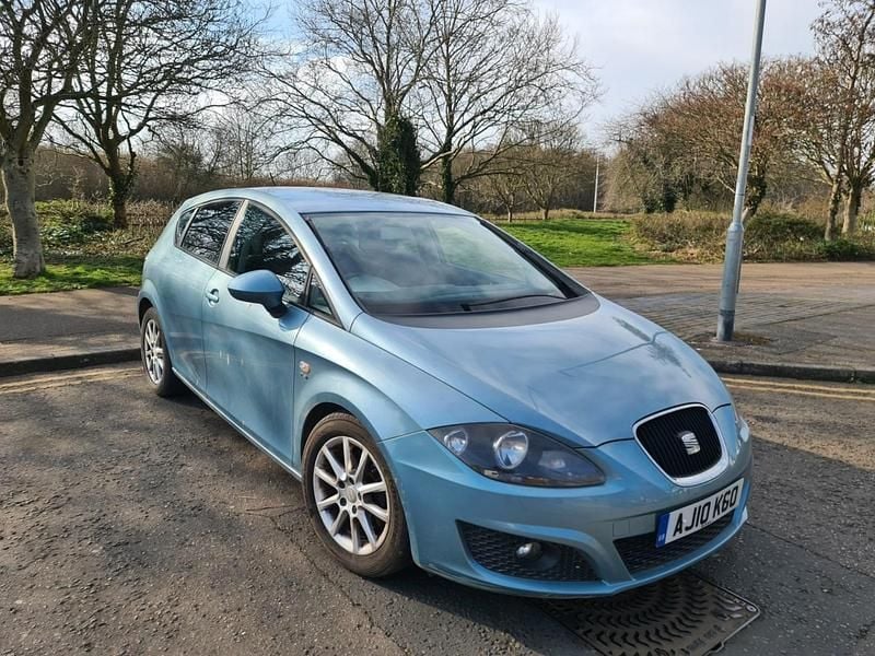 Blue Used 2010 Seat Leon SE Hatchback | £1,890 (Good price) - Image 1/4