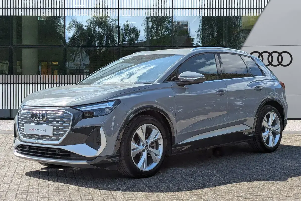 Used Audi Q4 e-tron S-Line 219 kW (299 HP) 2023 Grey SUV