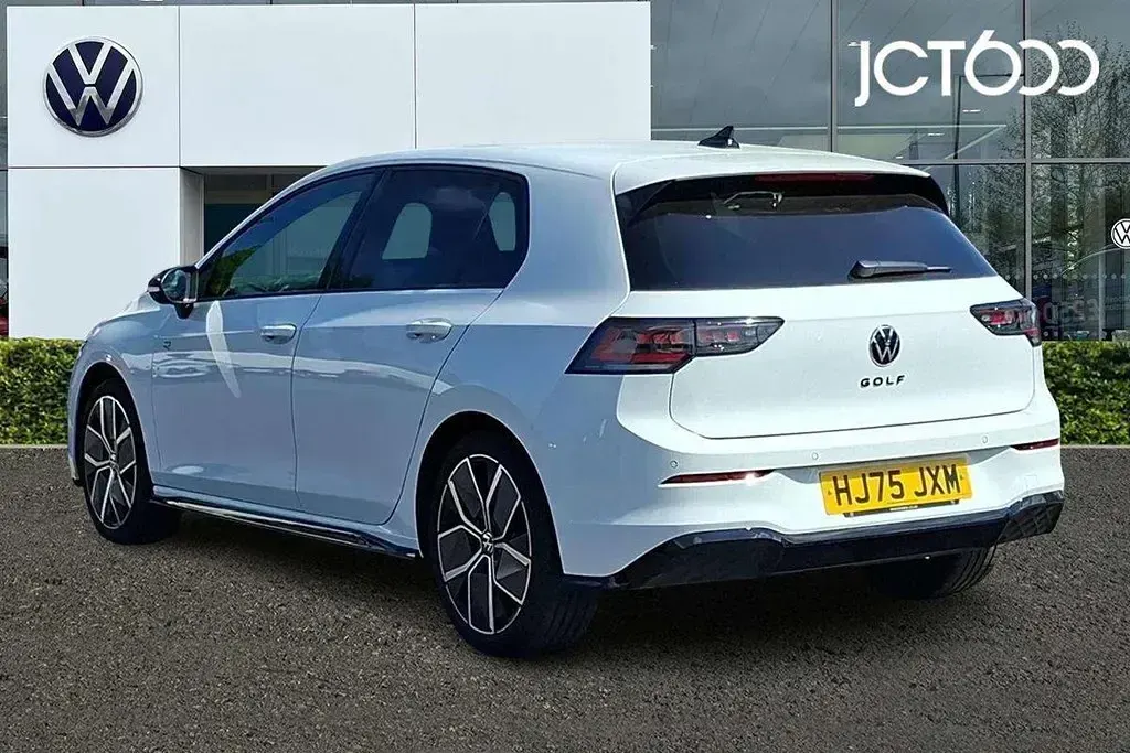 Used VW Golf VIII Black Edition 150 HP (110 kW) 2025 White Hatchback