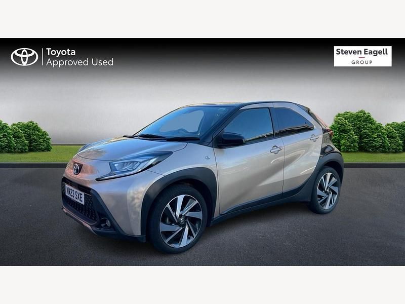 Used Toyota Aygo X 2023 Beige SUV