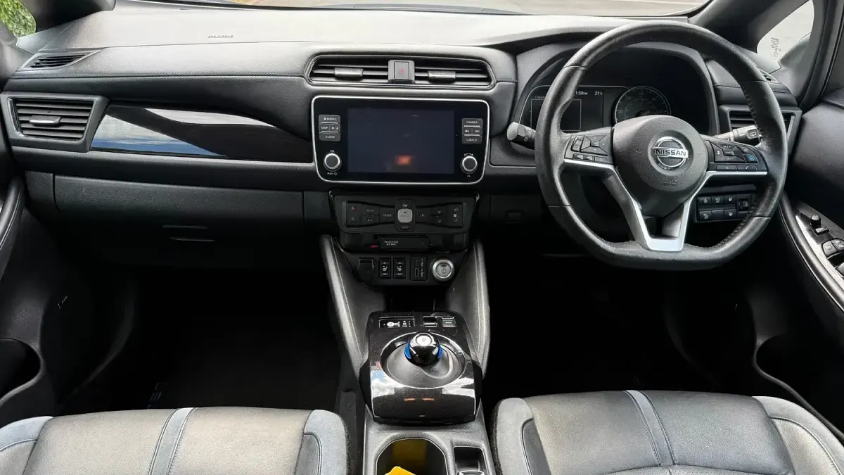 Used Nissan Leaf Tekna 160 kW (218 HP) 2021 Grey Hatchback