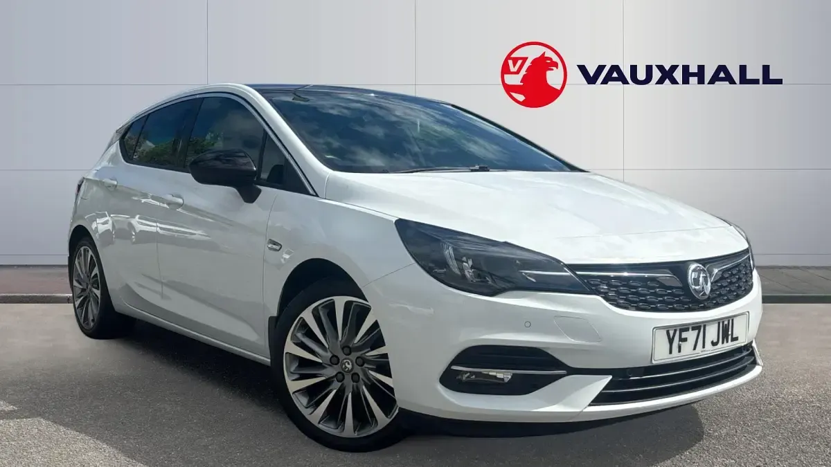 Used Vauxhall Astra Edition 145 HP (106 kW) 2021 Hatchback