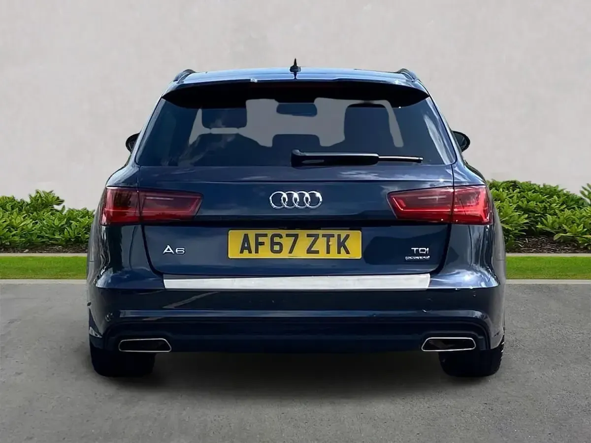 Used Audi A6 Black Edition 190 HP (139 kW) 2017 Blue Estate