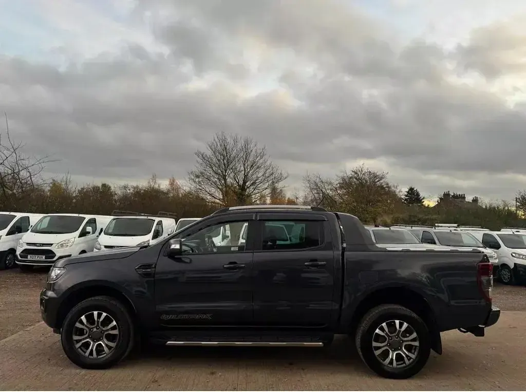 Used Ford Ranger Wildtrack 213 HP (156 kW) 2019 Grey Pickup
