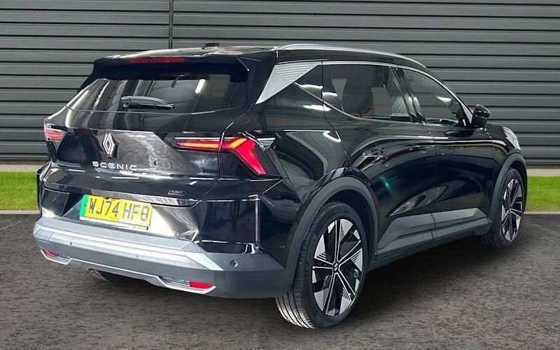 Używany Renault Scenic E-Tech Techno 160 kW (218 KM) 2025 SUV